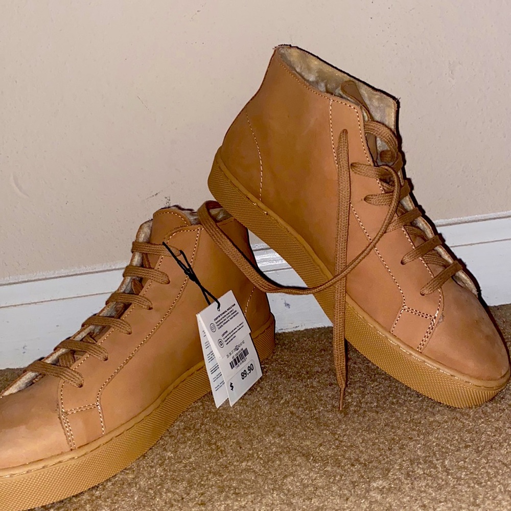 Zara suede sneakers with fur inside. Size 8.